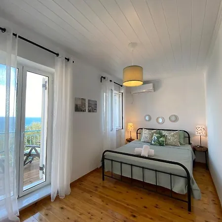 Lina's House Koróni