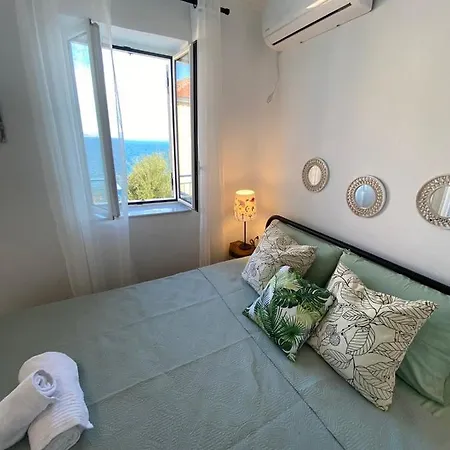 Apartment Lina's House *