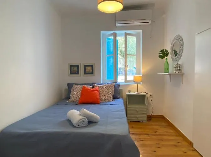 Lina's House アパート Koróni